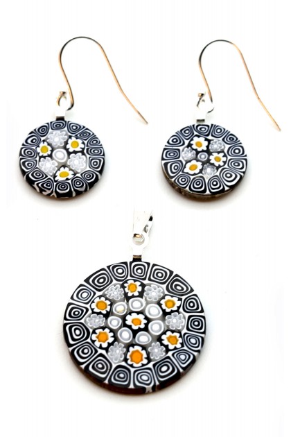 Set Murrine - White Flowers in Black Frame