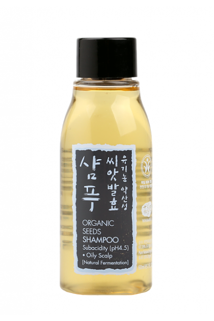 Organic Seeds Shampoo for Oily Scalp with Mung Bean, Hinoki Cypress and Zhi Mu - 60 ml